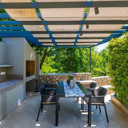 Luxury Jerini Barn *