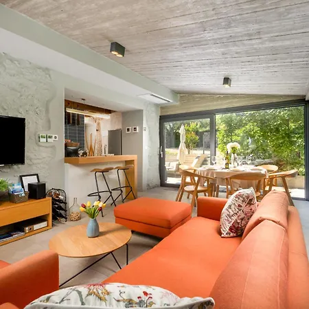 Villa Luxury Jerini Barn Bajcici