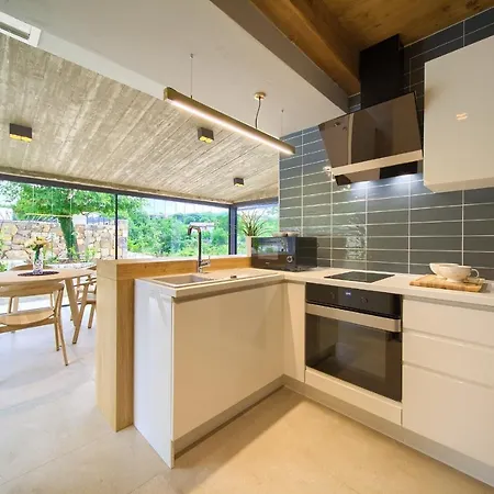 Villa Luxury Jerini Barn *