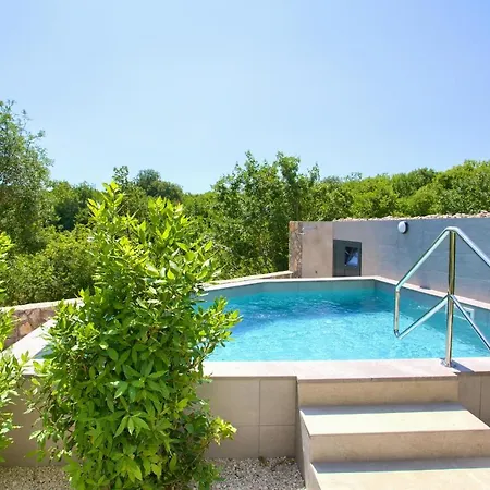 Luxury Jerini Barn *