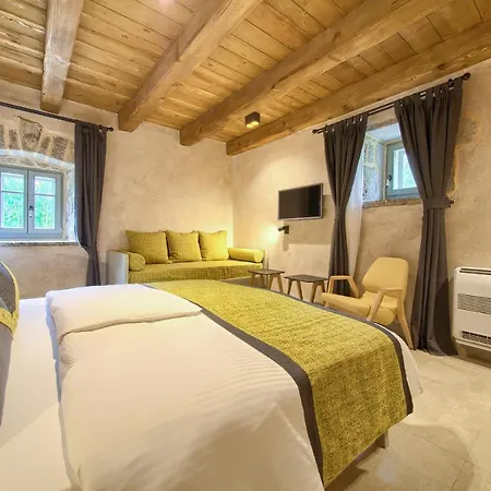 Willa Luxury Jerini Barn