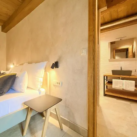 Luxury Jerini Barn