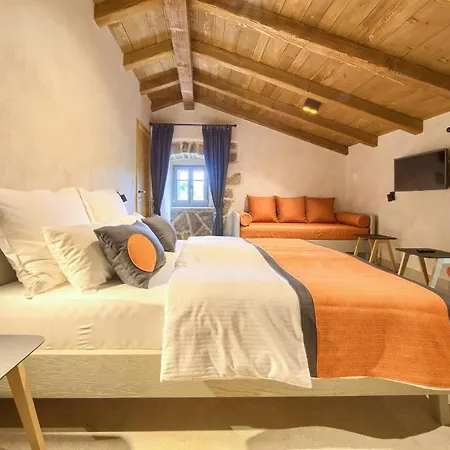 Vila Luxury Jerini Barn