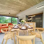 فيلة Luxury Jerini Barn